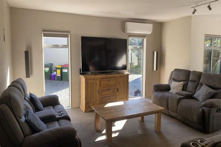 Photo of property in 34 Menin Road, Raumati South, Paraparaumu, 5032