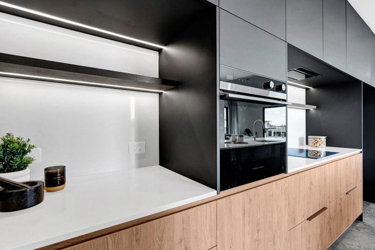 Photo of property in 80 Parklands Avenue, Bell Block, New Plymouth, 4312