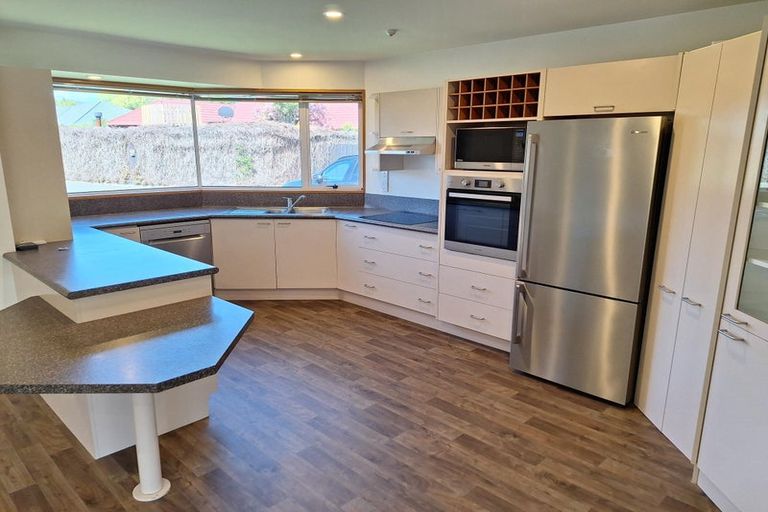 Photo of property in 19f Halswell Junction Road, Halswell, Christchurch, 8025