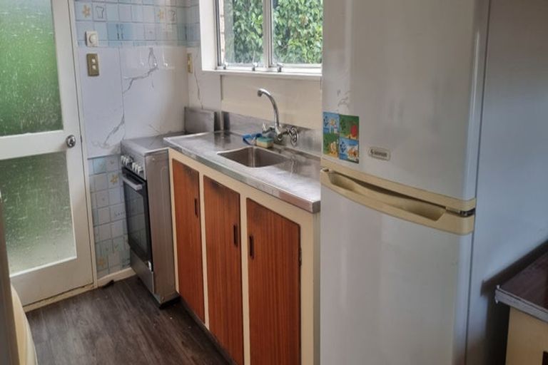 Photo of property in 2/23 Maxwell Street, Riccarton, Christchurch, 8041