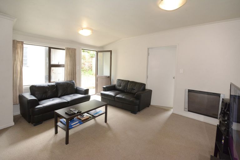 Photo of property in 145 Ravensbourne Road, Ravensbourne, Dunedin, 9022