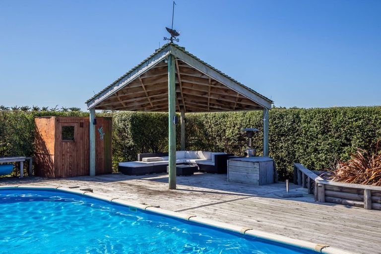 Photo of property in 1073 South Eyre Road, Swannanoa, Rangiora, 7476