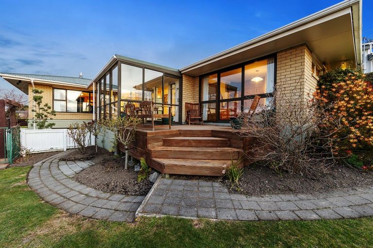 Photo of property in 120 Major Hornbrook Road, Mount Pleasant, Christchurch, 8081