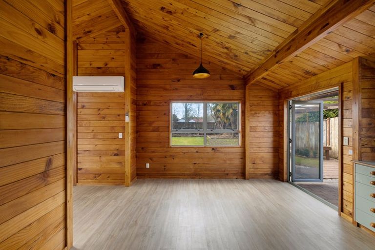 Photo of property in 24 Halcione Close, Flagstaff, Hamilton, 3210