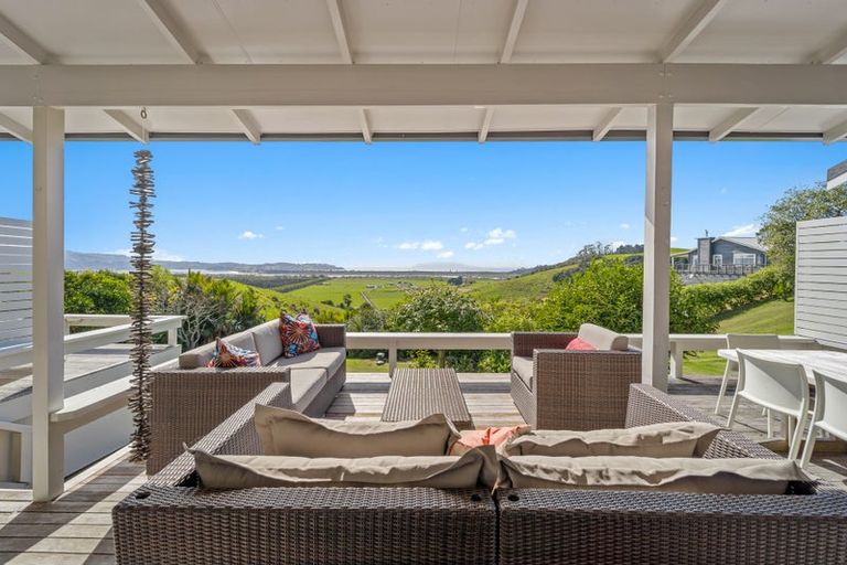 Photo of property in 317 Takatu Road, Tawharanui Peninsula, Warkworth, 0986