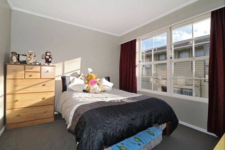 Photo of property in 5 Vogel Street, Waikiwi, Invercargill, 9810