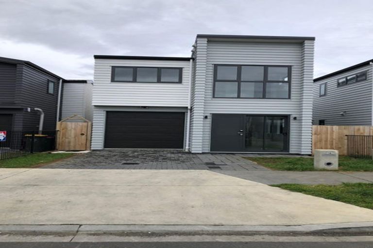 Photo of property in 18 Bei Road, Papakura, 2110