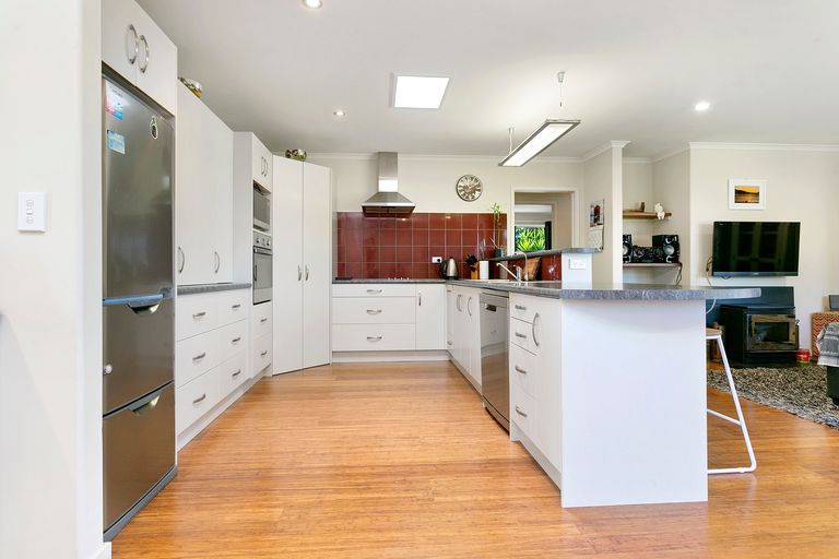 Photo of property in 22b Madison Street, Cambridge, 3434