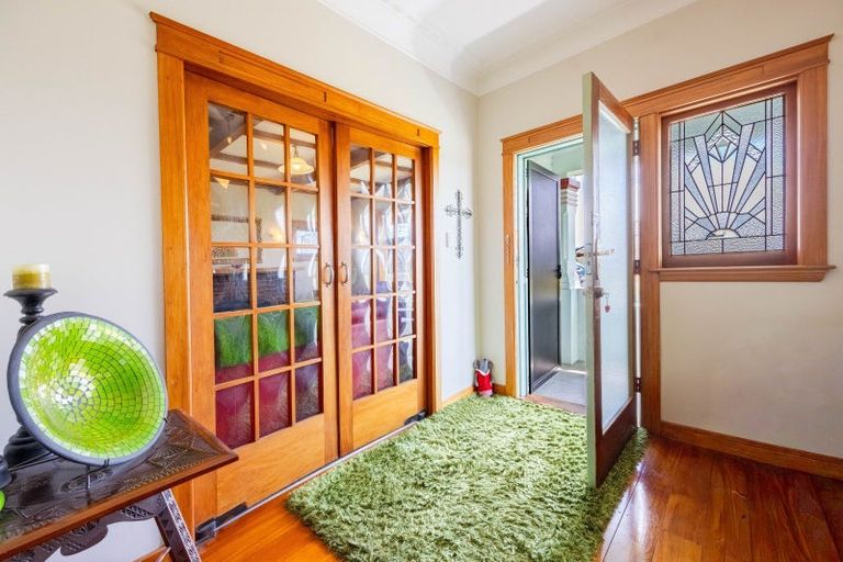 Photo of property in 504 Avenue Road West, Hastings, 4122