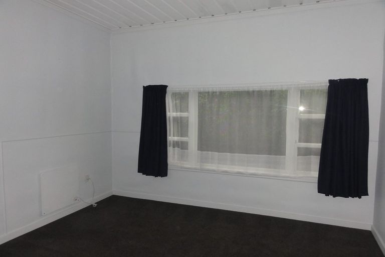 Photo of property in 66b Govett Avenue, Frankleigh Park, New Plymouth, 4310