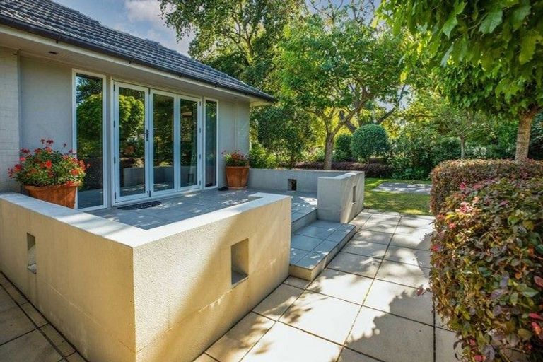 Photo of property in 7 Sunningvale Lane, Ilam, Christchurch, 8053