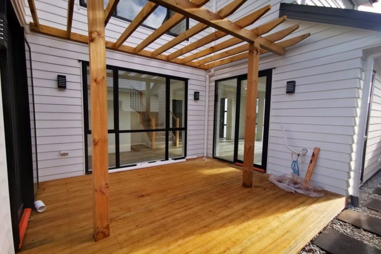 Photo of property in 41 Myland Drive, Hobsonville, Auckland, 0616