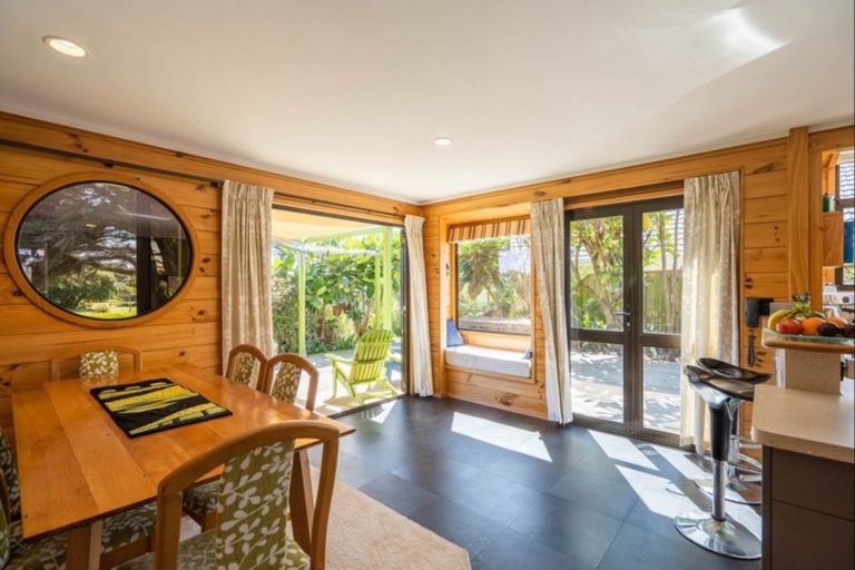 Photo of property in 23 Barrett Drive, Waikanae Beach, Waikanae, 5036