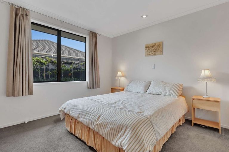 Photo of property in 45 Gibson Place, Papamoa Beach, Papamoa, 3118