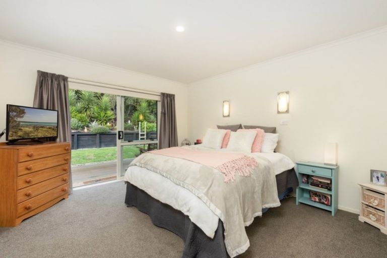 Photo of property in 22 Ellesmere Close, Pyes Pa, Tauranga, 3112