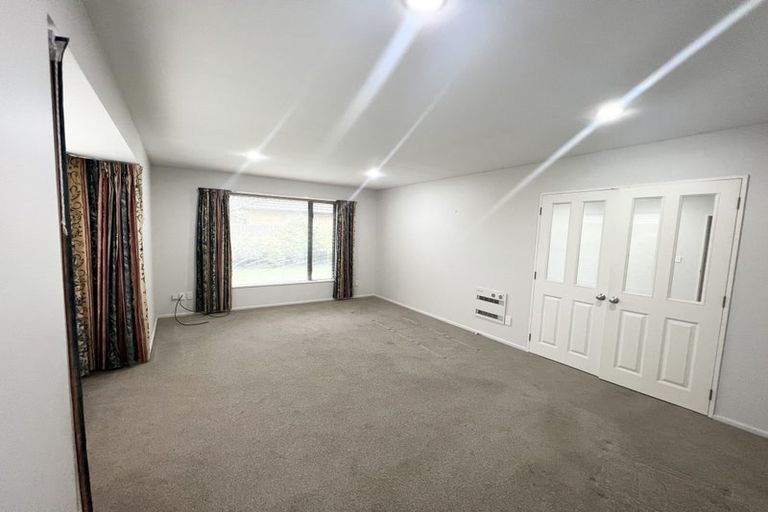 Photo of property in 531a Harewood Road, Harewood, Christchurch, 8051