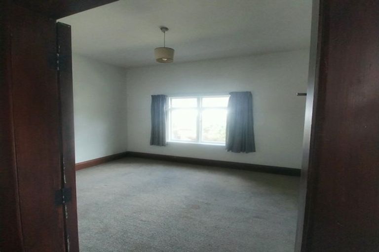 Photo of property in 53 Coronation Street, Spreydon, Christchurch, 8024