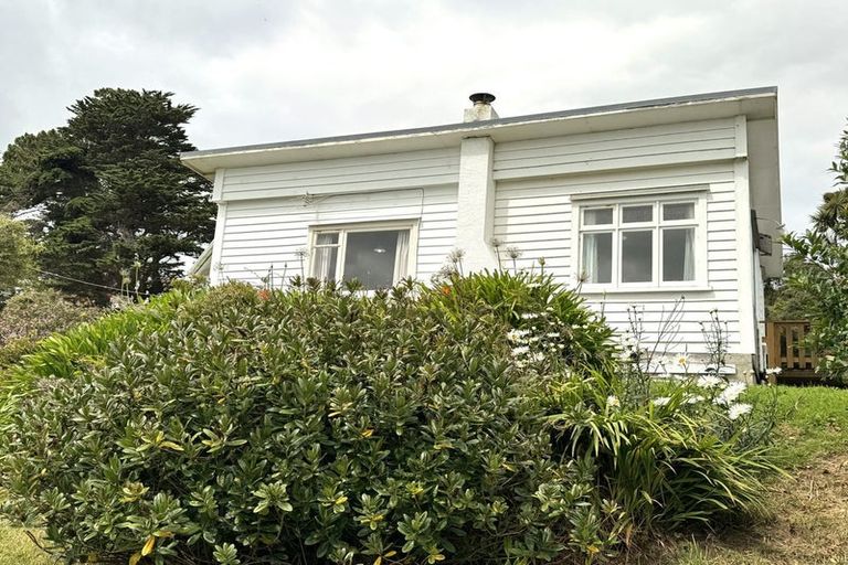 Photo of property in 523 The Nuggets Road, Ahuriri Flat, Kaka Point, 9271