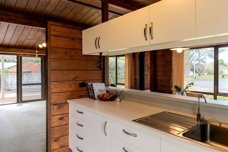 Photo of property in 19 Cobham Court, Kerikeri, 0230