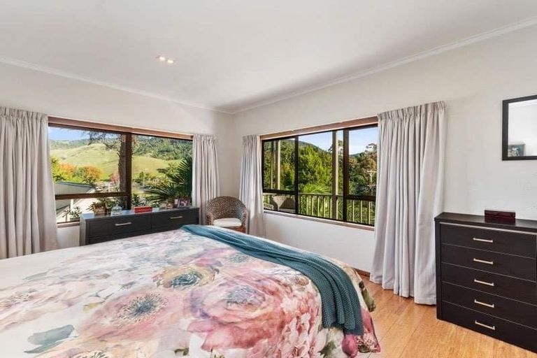 Photo of property in 5 Summit Road, Lake Okareka, Rotorua, 3076