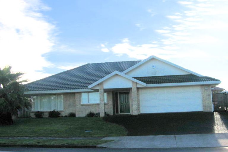 Photo of property in 32 Dannemora Drive, Dannemora, Auckland, 2016