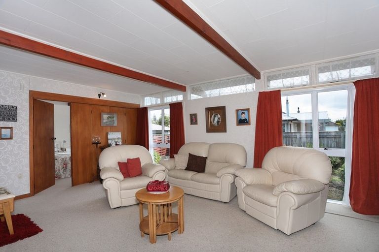 Photo of property in 10 Lambert Street, Marton, 4710