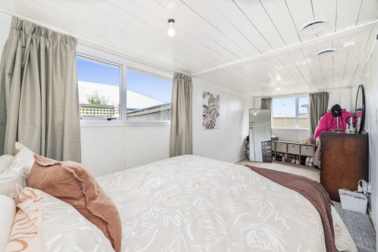 Photo of property in 29 Reserve Road, Waikuku Beach, 7473