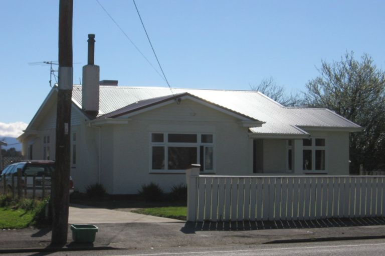 Photo of property in 116 Ngaumutawa Road, Masterton, 5810