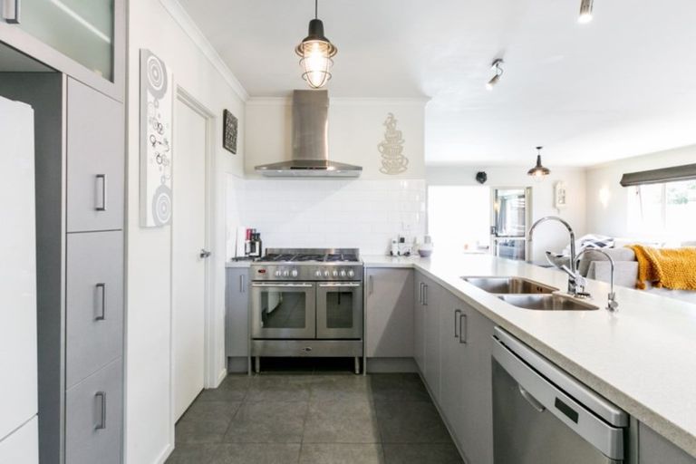 Photo of property in 36 Mcnaughton Place, Onekawa, Napier, 4110