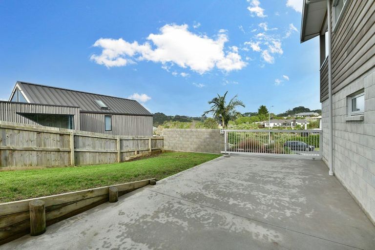 Photo of property in 76 Solan Drive, Waimauku, 0812