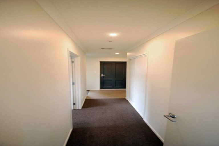 Photo of property in 23 Ragley Way, Rolleston, 7615