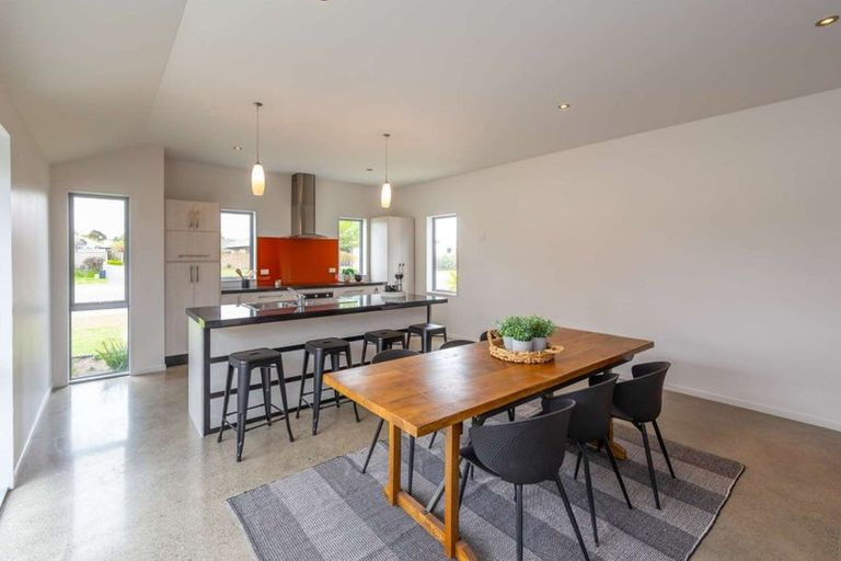 Photo of property in 243 Rolleston Drive, Rolleston, 7614