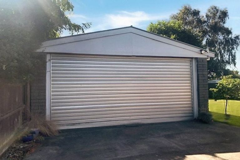 Photo of property in 61 Wingate Street, Redwood, Christchurch, 8051