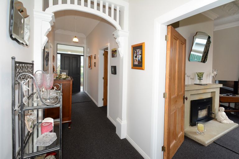 Photo of property in 3 West Avenue, Saint Clair, Dunedin, 9012