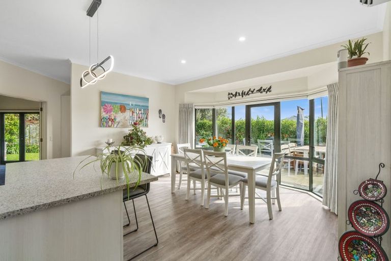 Photo of property in 6 Hillcrest Lane, Levin, 5510