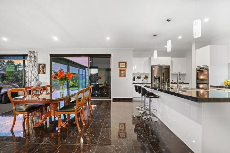 Photo of property in 7 Shillingford Boulevard, Rolleston, 7615