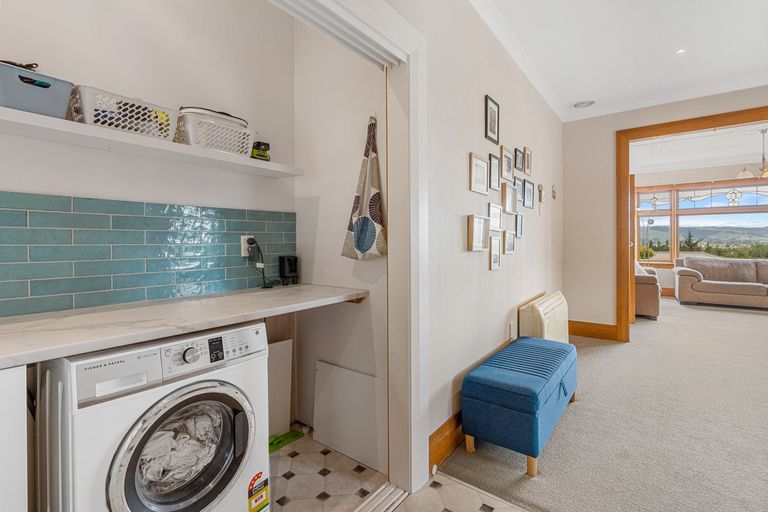 Photo of property in 12 Braeside, Kinmont Park, Mosgiel, 9024