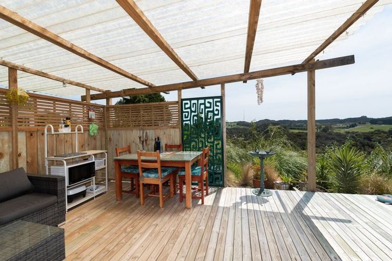 Photo of property in 10 Falls View Road, Haruru, 0204