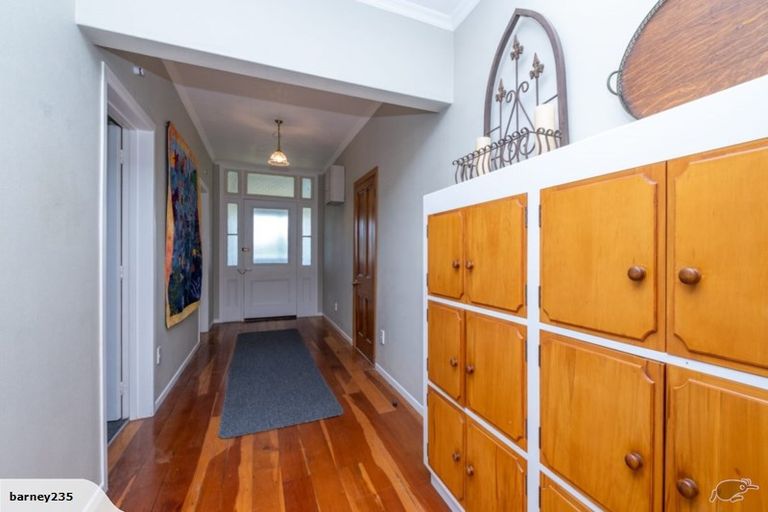 Photo of property in 28 Bridger Place, Eltham, 4322