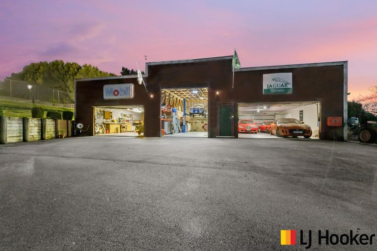 Photo of property in 77 Awanui Rise, Papakura, 2582