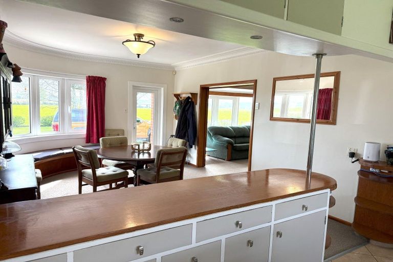 Photo of property in 93 State Highway 5, Tirau, 3485