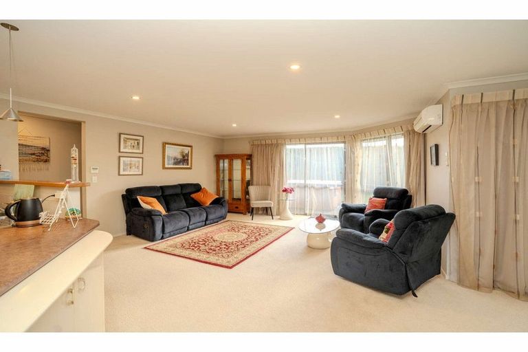 Photo of property in 14b Karaka Drive, Kerikeri, 0230