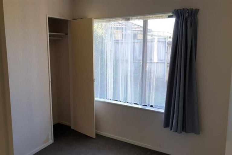 Photo of property in 11 Sandwick Drive, Weymouth, Auckland, 2103