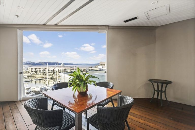 Photo of property in Chaffers Dock, 404/22 Herd Street, Te Aro, Wellington, 6011