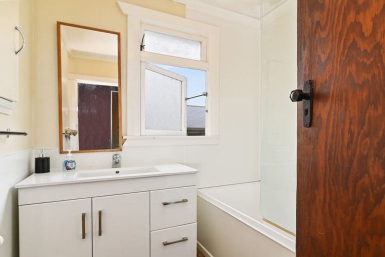 Photo of property in 31 Seddon Street, Glenholme, Rotorua, 3010