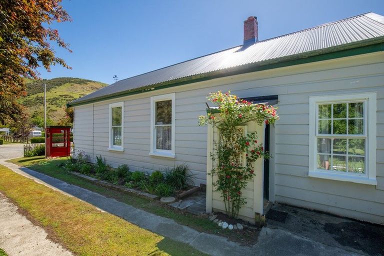 Photo of property in 1673 Teviot Road, Millers Flat, Roxburgh, 9572