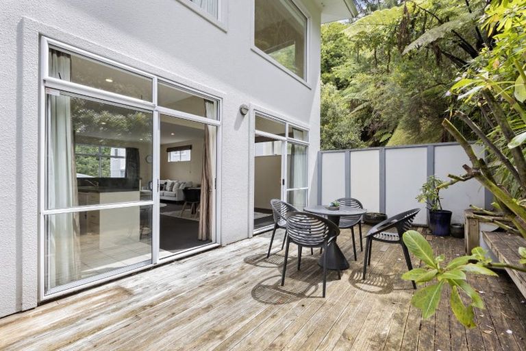 Photo of property in Fernhill Flats, 9/324 The Terrace, Te Aro, Wellington, 6011