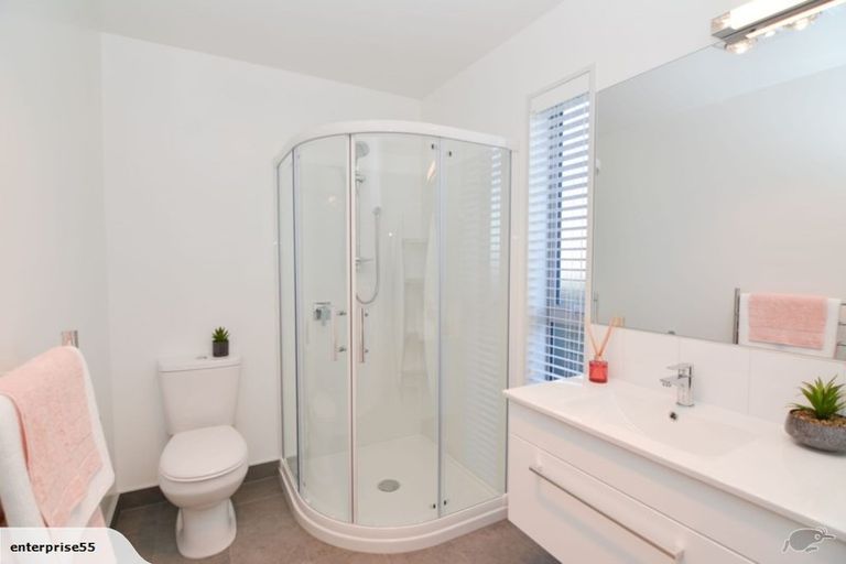 Photo of property in 18 Kingsbridge West, Burwood, Christchurch, 8083