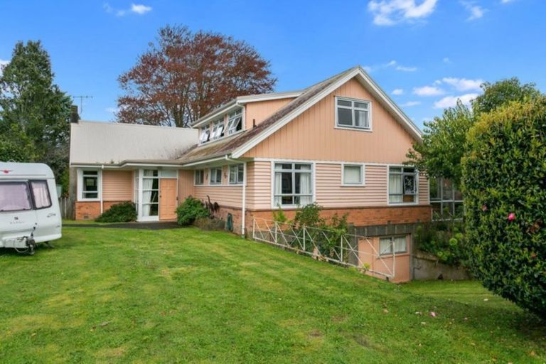 Photo of property in 28 Queen Street, Cambridge, 3434