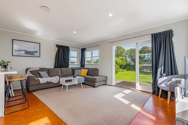 Photo of property in 32 Tweed Street, Roslyn, Palmerston North, 4414